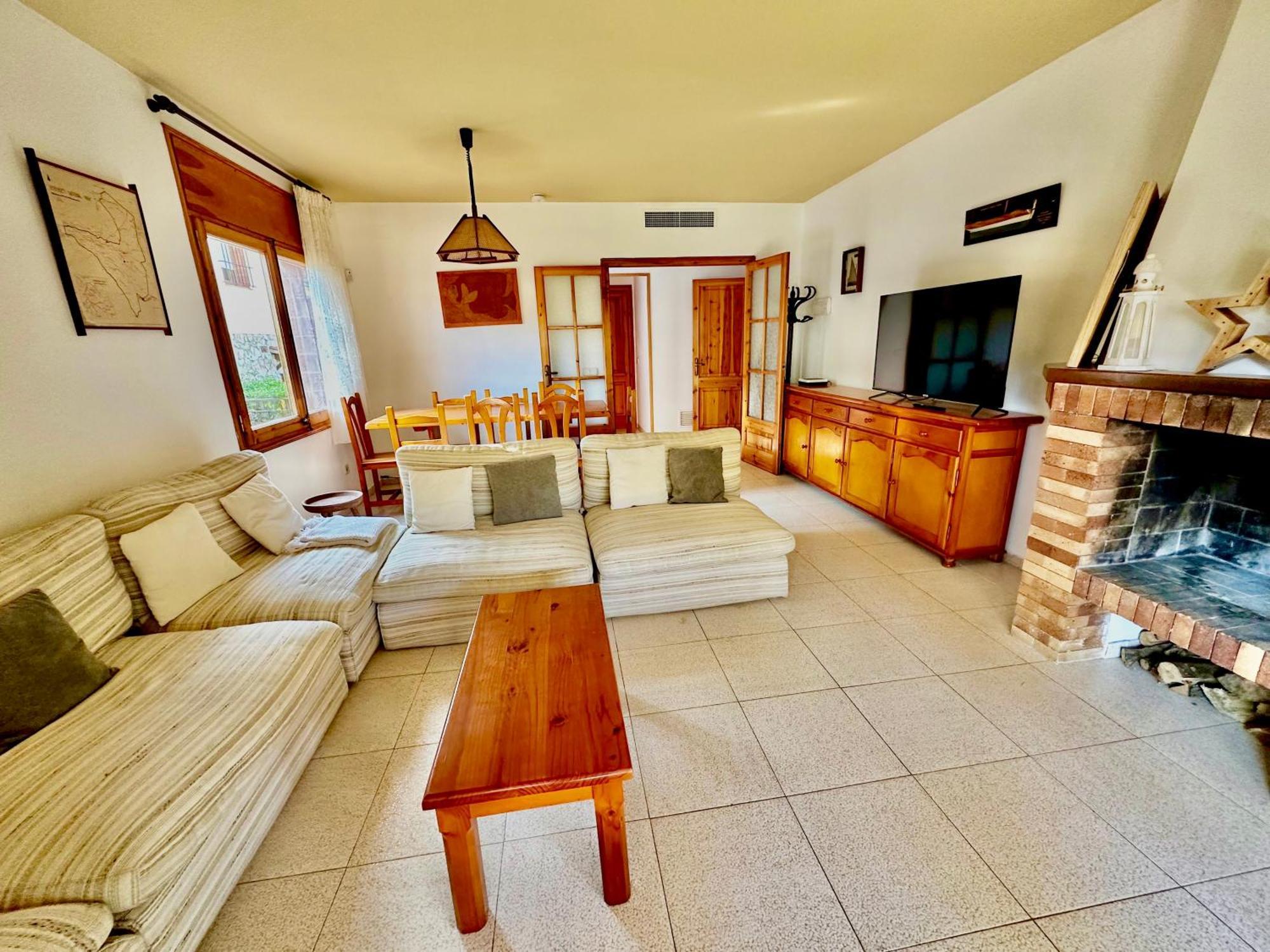 Casa Dos Pins - Pals Villa Exterior photo